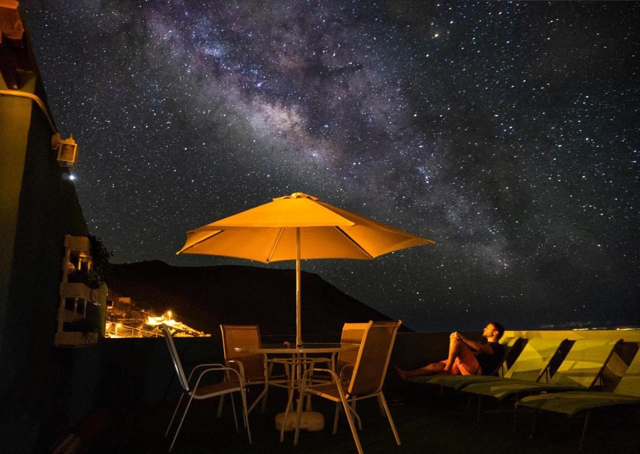 Апартаменты Surf House La Palma Фуэнкальенте-де-ла-Пальма Экстерьер фото